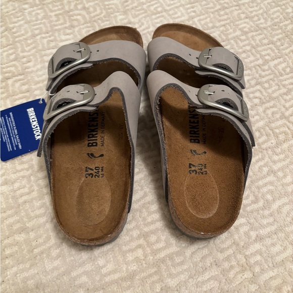 BRAND NEW Birkenstocks Arizona Big Buckle in Dove Grey - Picture 4 of 5